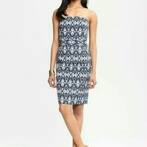 Banana Republic Blue and White Patterned Dress